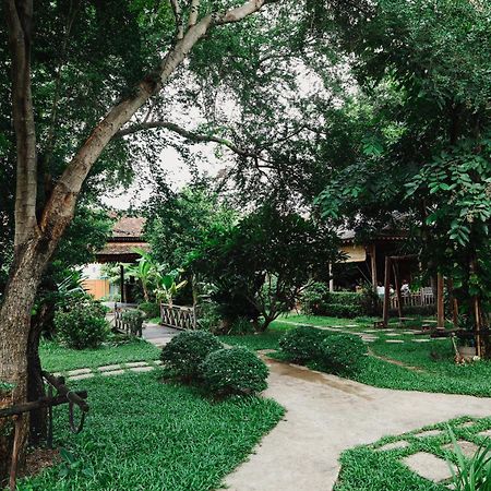 Phum Khmer Lodge - Village Cambodian Eco-Lodge Siem Reap Exterior foto