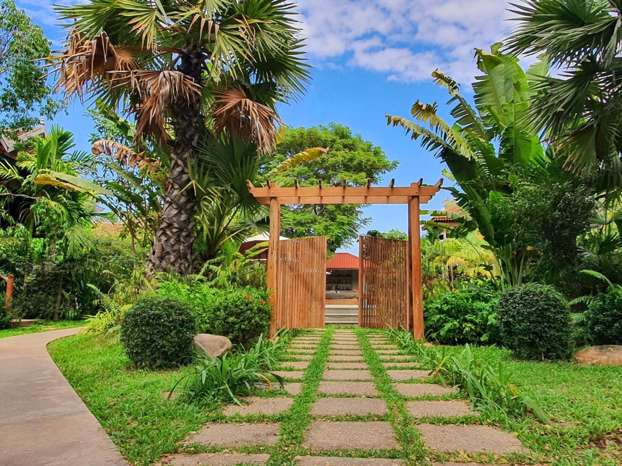 Phum Khmer Lodge - Village Cambodian Eco-Lodge Siem Reap Exterior foto